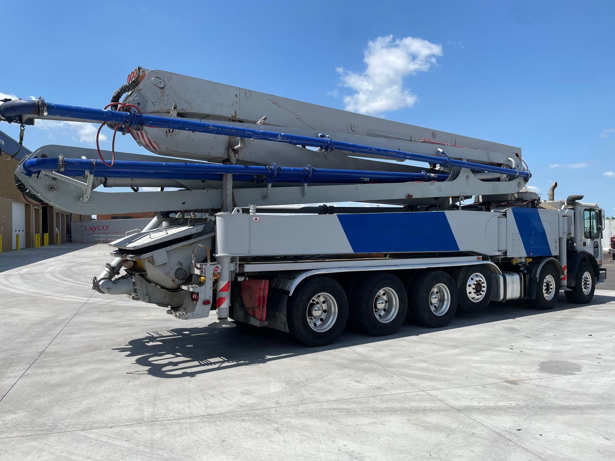 2015 52m KCP on 2014 Mack - image 3