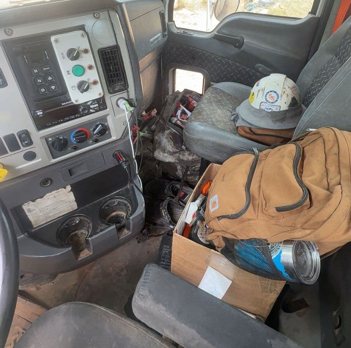 2017 38m Everdigm on 2016 Mack - image 4