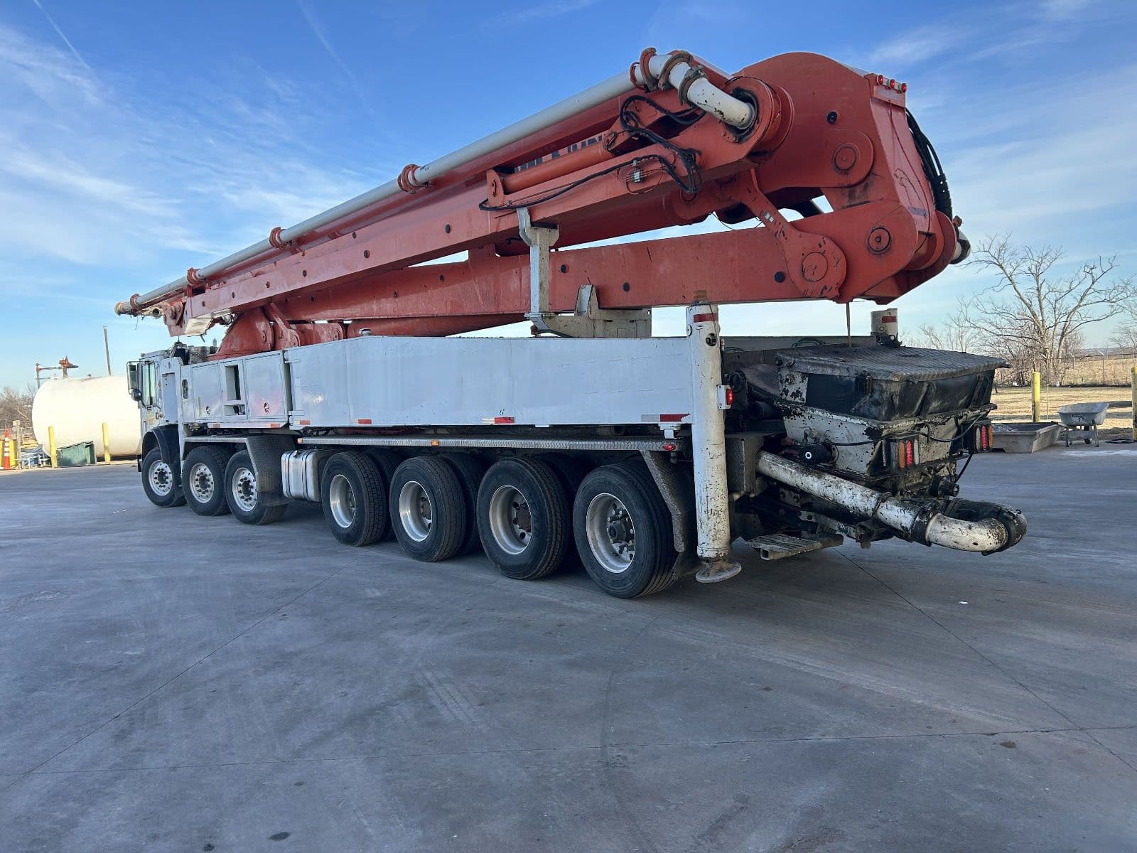 2014 58m Schwing on 2014 Mack - image 2