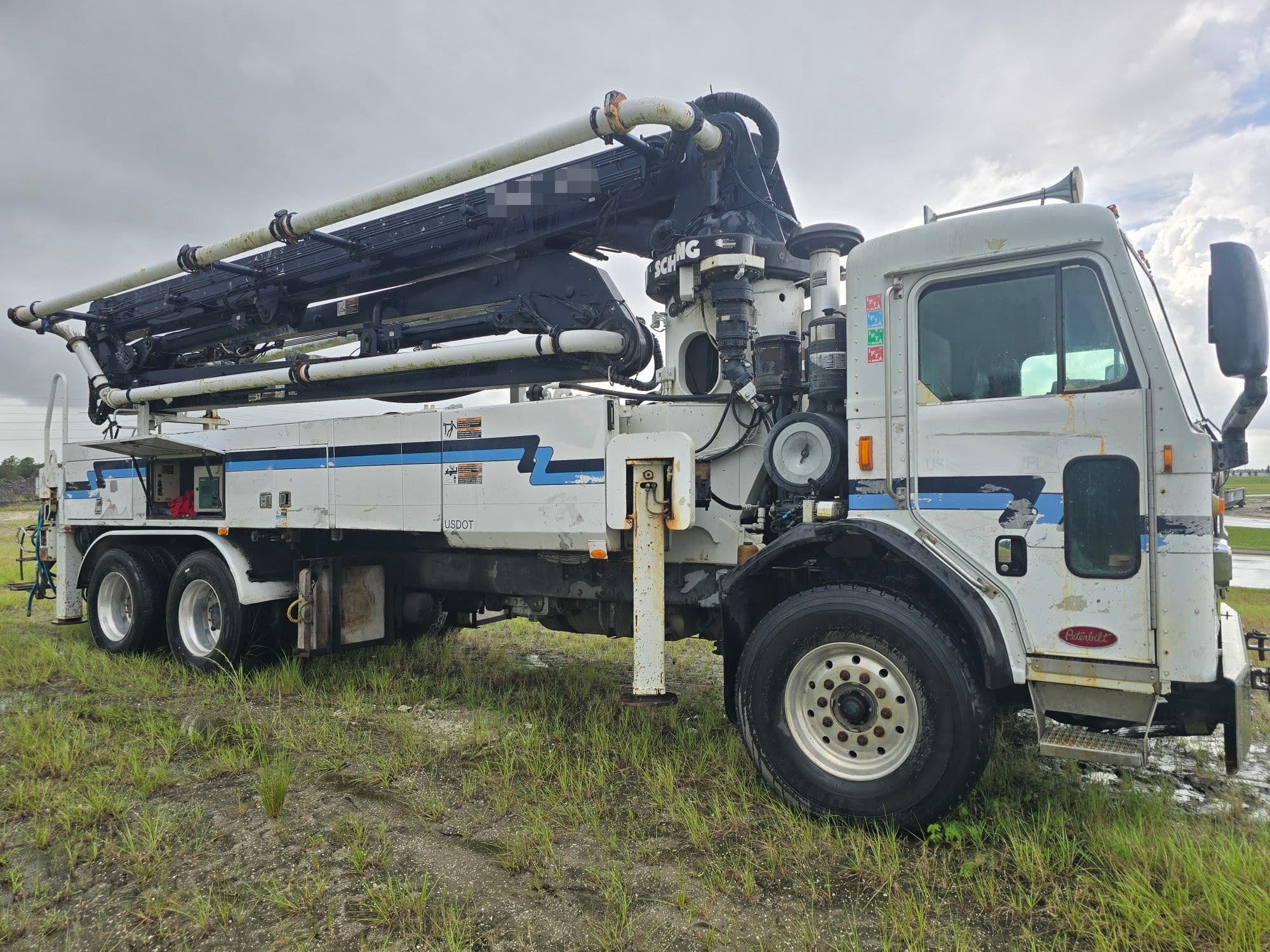 2013 32m Schwing on 2014 Peterbilt - image 2