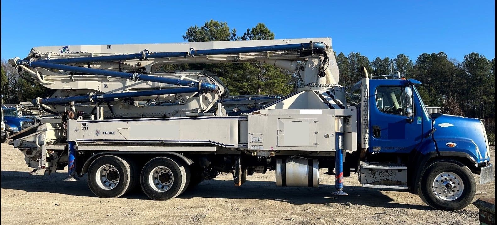 2016 32m KCP on 2016 Freightliner 
