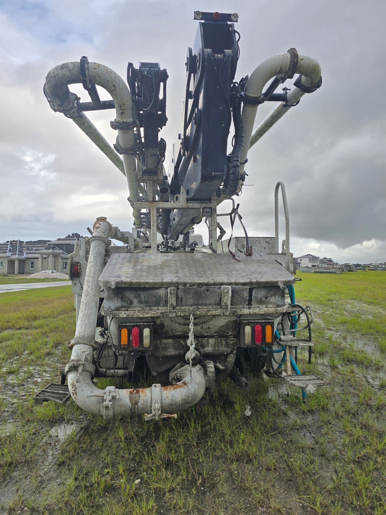 2013 32m Schwing on 2014 Peterbilt - image 4