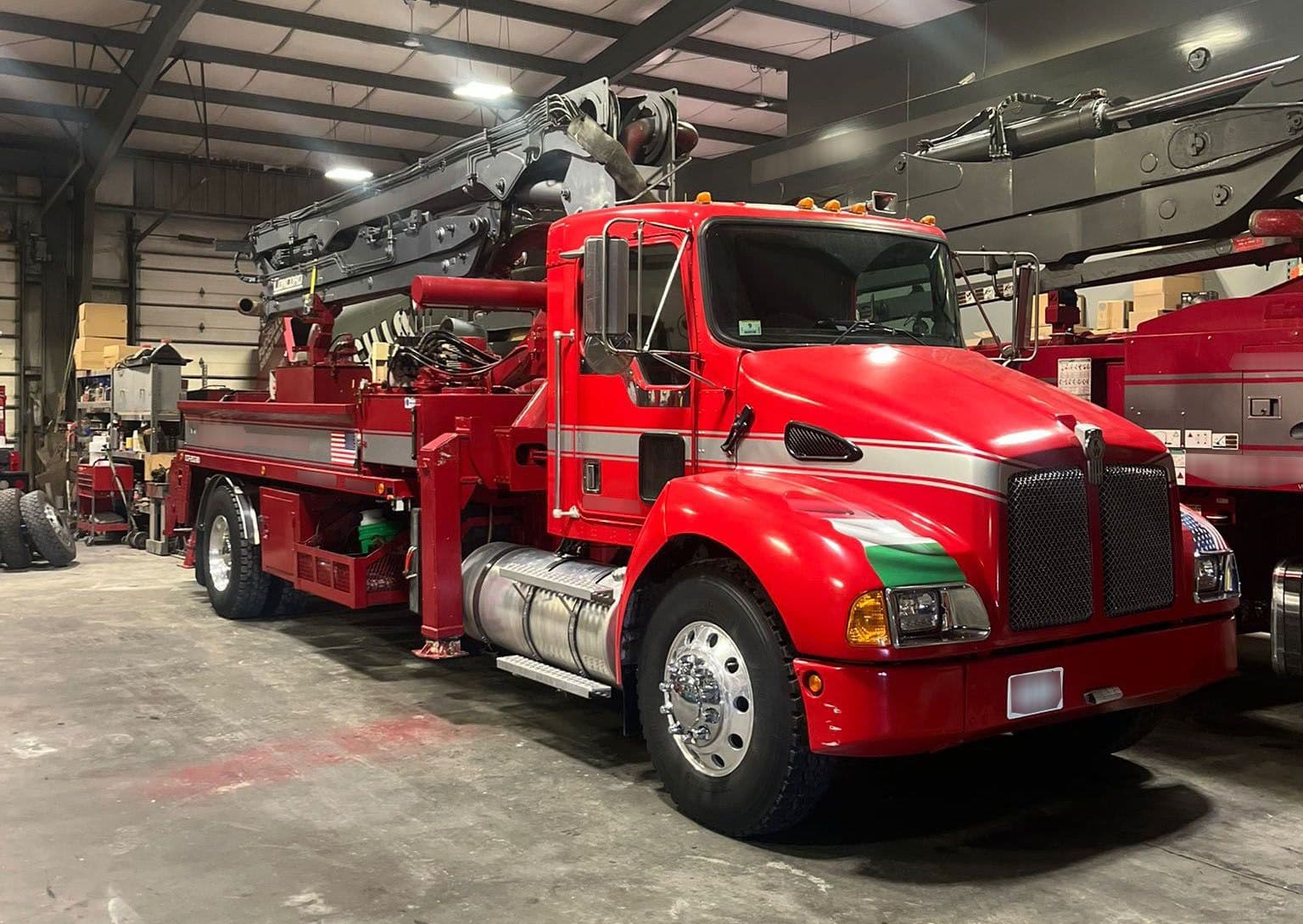 2001 20m Concord on 1999 Kenworth *Refurb*