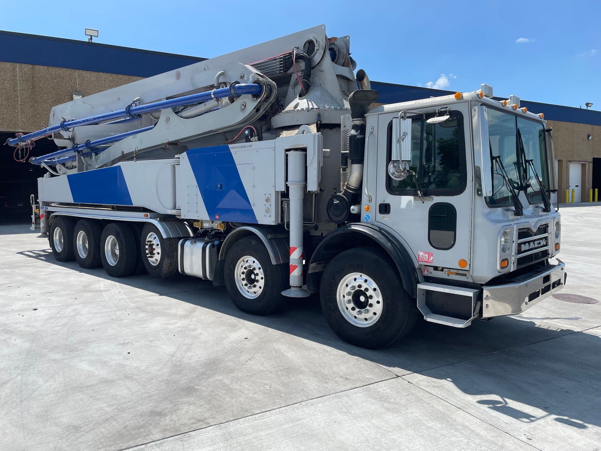 2015 52m KCP on 2014 Mack - image 2