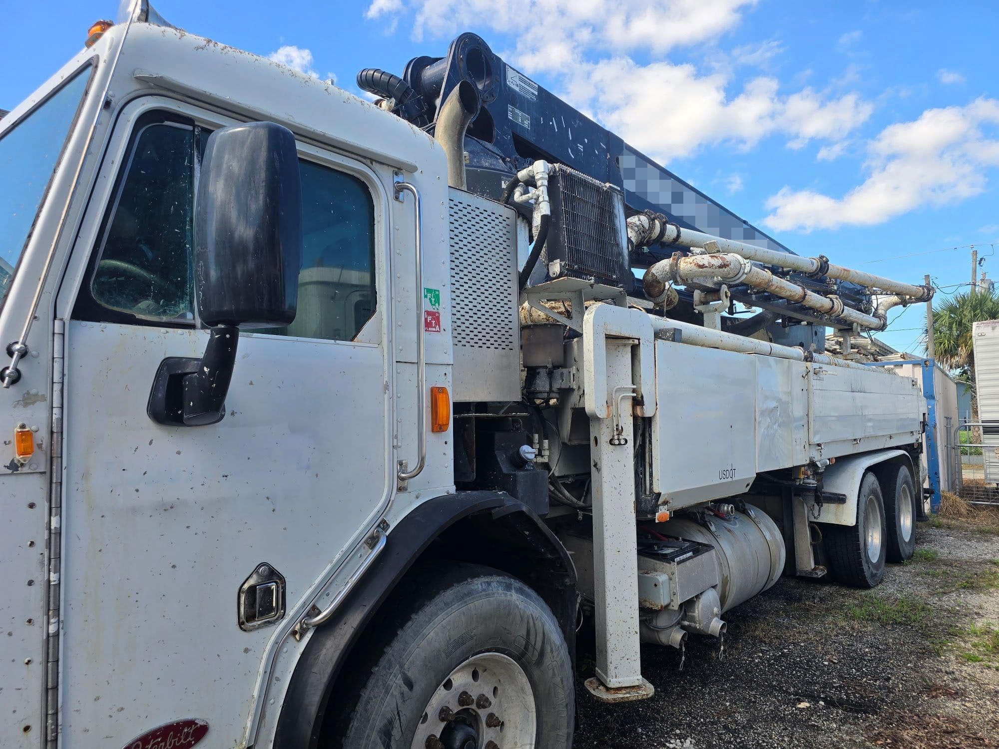 2013 32m Schwing on 2014 Peterbilt - image 2