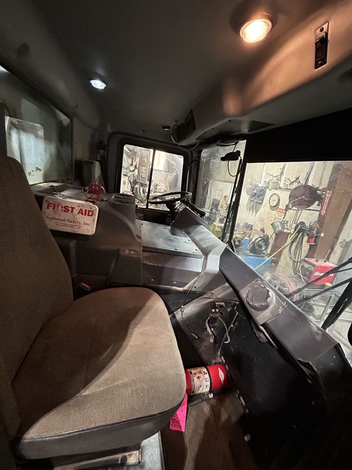 2014 58m Schwing on 2014 Mack - image 8
