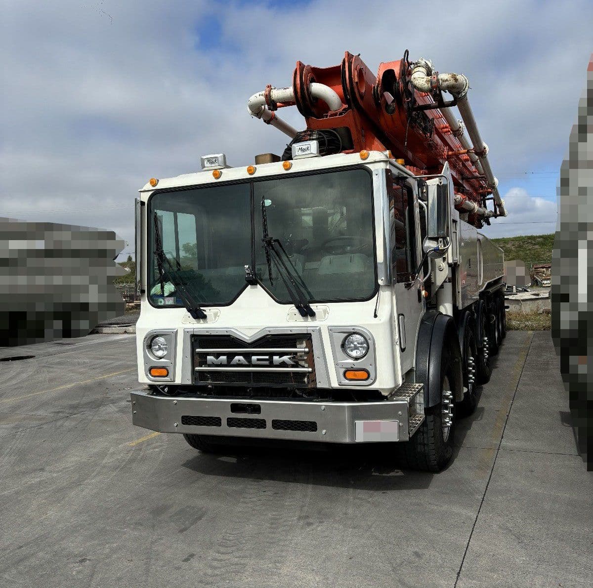 2016 57m Alliance on 2015 Mack - image 8