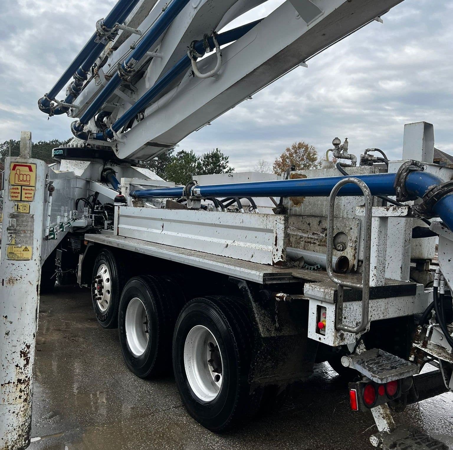 2016 47m Everdigm on 2017 Mack - image 5